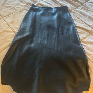 Aritzia Babaton Black Midi Women's Skirt
